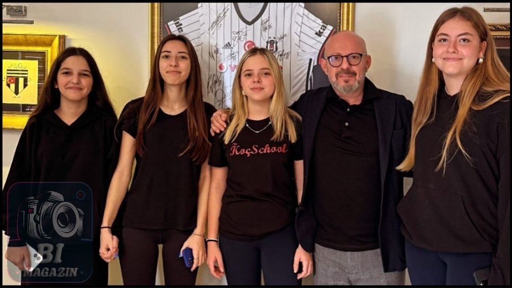 Babasını İş Yerinde Ziyaret Etti...