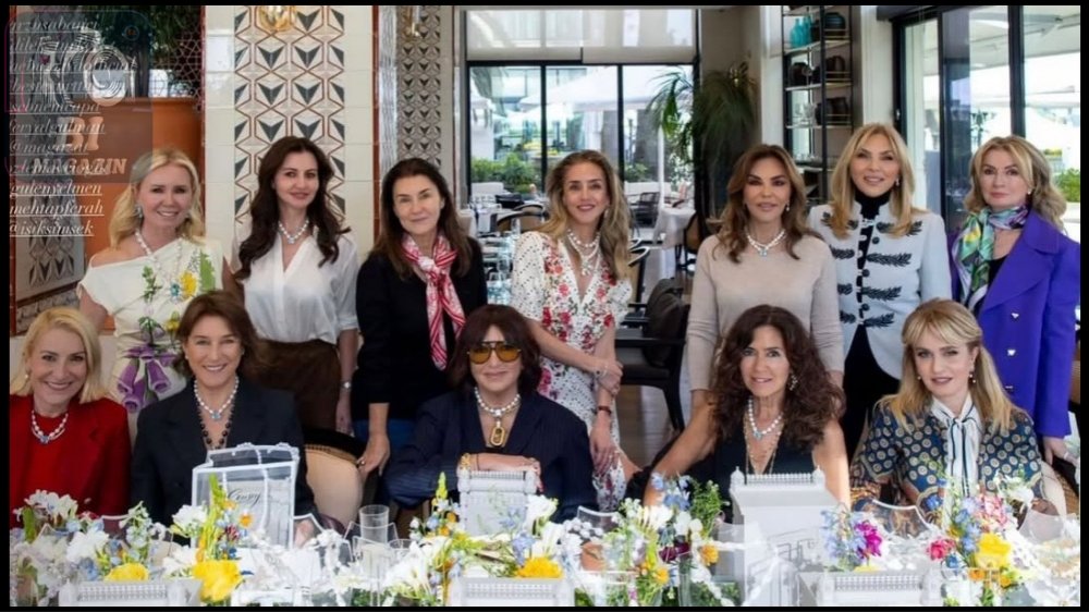 Sarayda Işıltılı Buluşma...