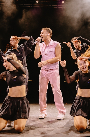 Edis’ten ‘Terapi Gibi’ İki Konser...