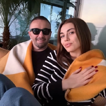 Bulutların Üstünde Aşk...