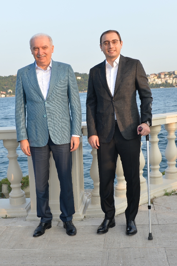 Çırağan Sarayı’nda Dillere Destan Düğün...