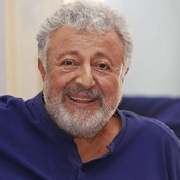 Metin Akpınar'ın Yıllar Sonra Evlilik Dışı Kızı Olduğu Ortaya Çıktı...