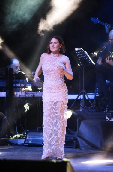 Nilüfer Adanalı Sevenleriyle Buluştu...