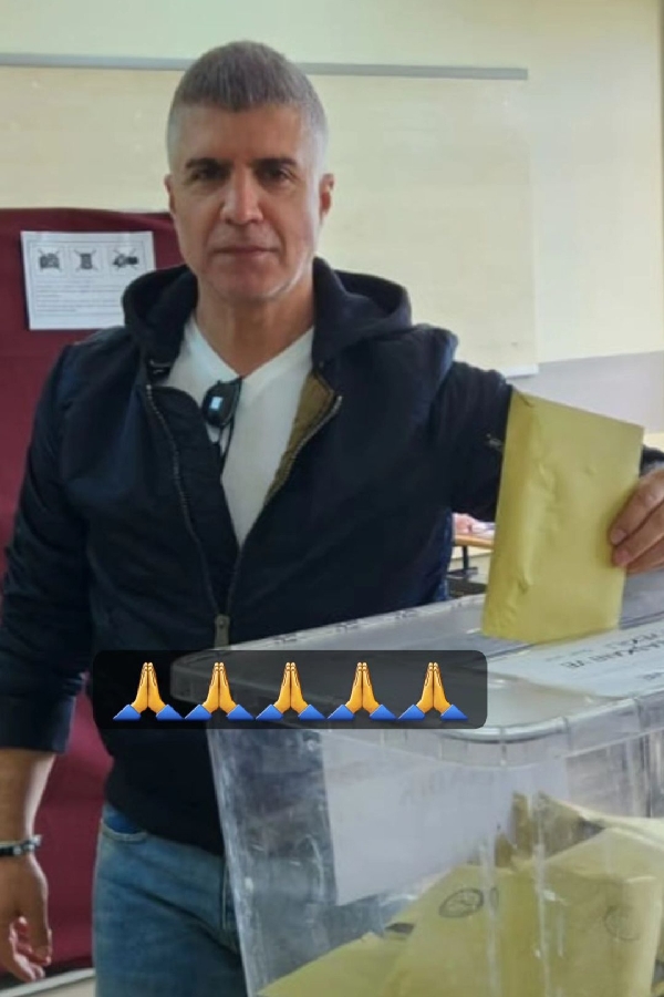 Ünlü İsimler Sandıkta...
