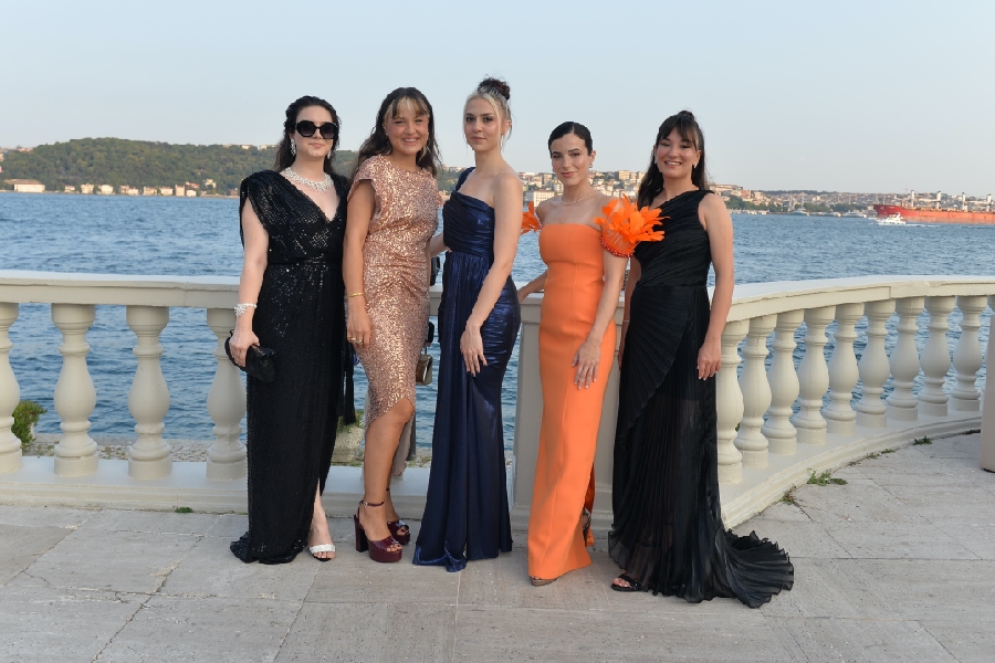 Çırağan Sarayı’nda Dillere Destan Düğün...